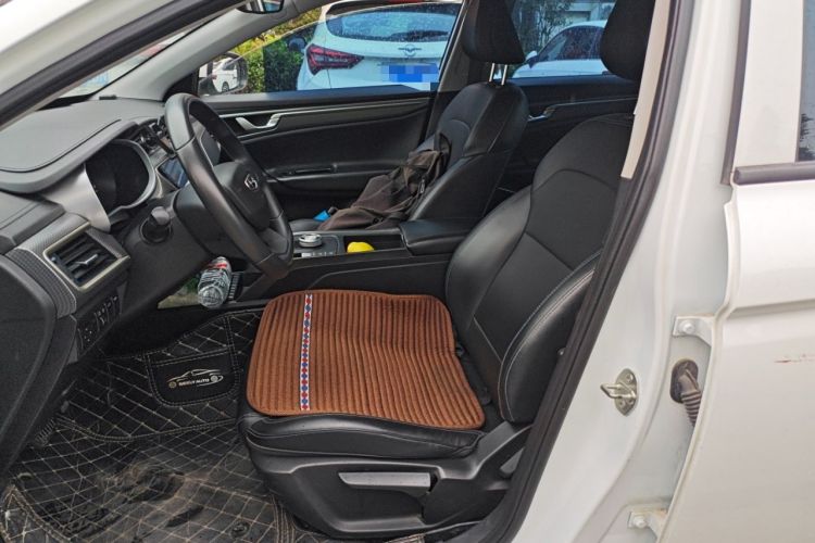 Used Geely Auto Emgrand New Energy 2022 EV Pro Rental Model - Ternary Lithium Left Front Seat