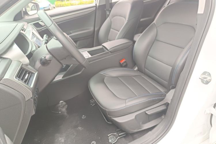 Used Geely Auto Emgrand New Energy 2022 EV Pro Ride-Hailing Version Lithium Iron Phosphate Left Front Seat