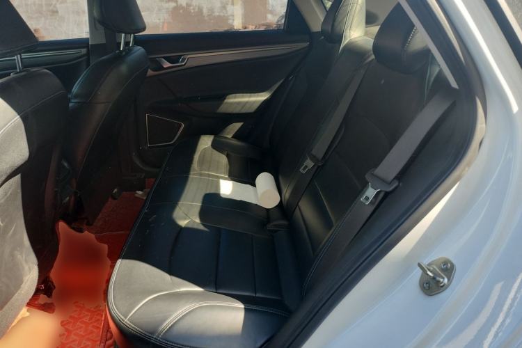 Used Geely Auto Emgrand New Energy 2022 EV Pro Rental Model - Ternary Lithium Left Rear Seat