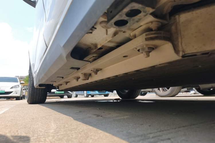 Used Geely Auto Emgrand New Energy 2022 EV Pro Ride-Hailing Version Lithium Iron Phosphate Left Side Sill