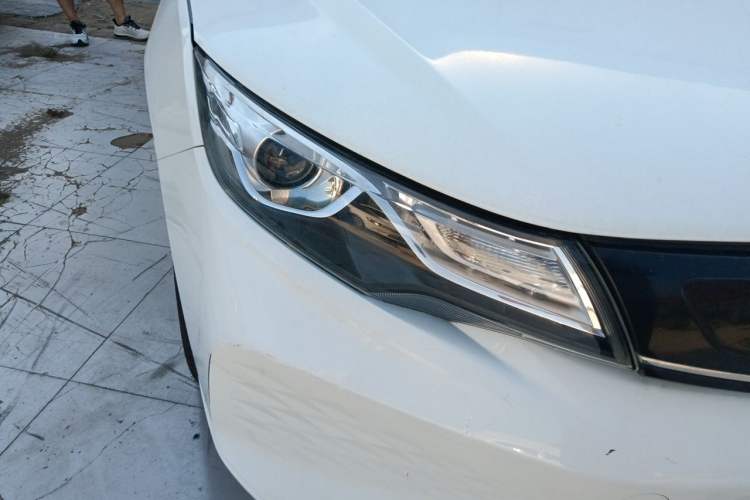 Used Geely Auto Emgrand New Energy 2022 EV Pro Ride-Hailing Version Ternary Lithium Right Front Headlight