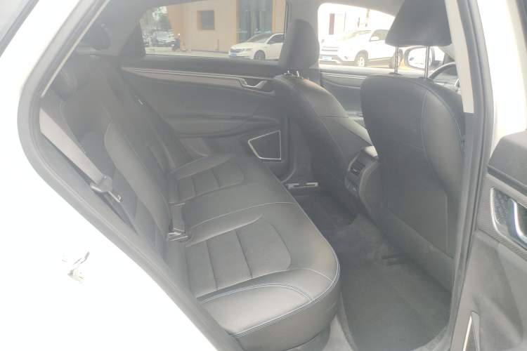 Used Geely Auto Emgrand New Energy 2022 EV Pro Ride-Hailing Version Lithium Iron Phosphate Right Rear Seat