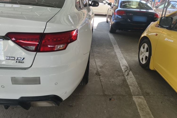Used Geely Auto Emgrand New Energy 2022 EV Pro Ride-Hailing Version Ternary Lithium Right Rear Taillight