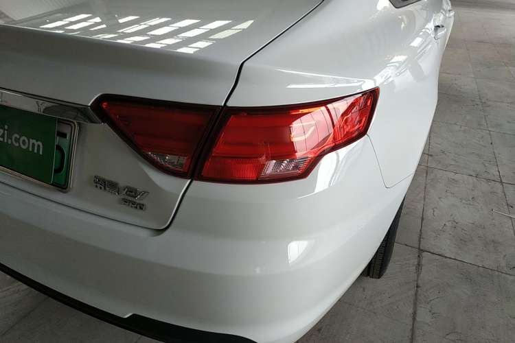 Used Geely Auto Emgrand New Energy 2022 EV Pro Rental Model - Ternary Lithium Right Rear Taillight