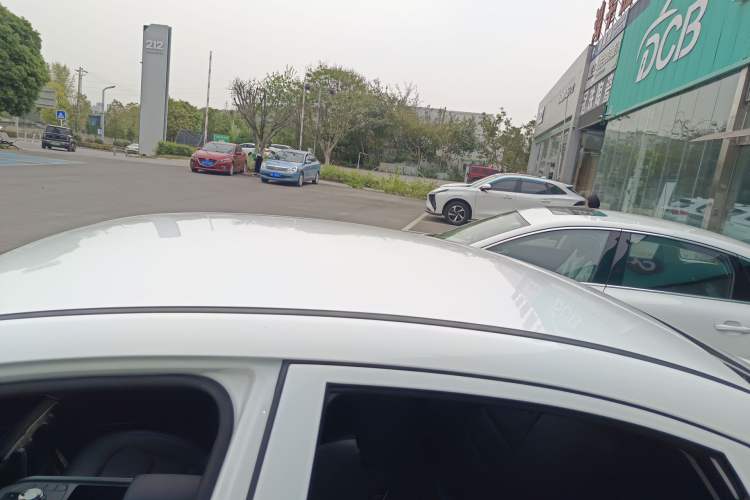 Used Geely Auto Emgrand New Energy 2022 EV Pro Ride-Hailing Version Lithium Iron Phosphate Roof