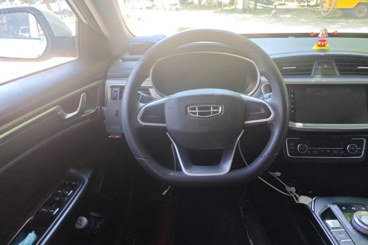 Used Geely Auto Emgrand New Energy 2022 EV Pro Ride-Hailing Version Ternary Lithium Steering Wheel