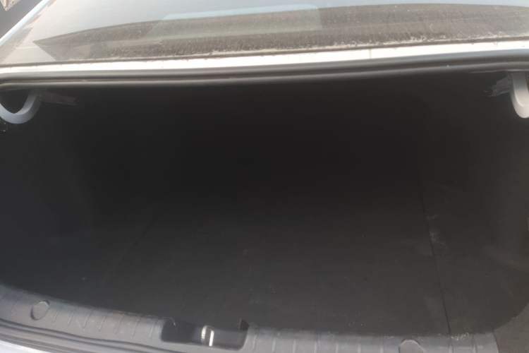 Used Geely Auto Emgrand New Energy 2022 EV Pro Ride-Hailing Version Lithium Iron Phosphate Trunk