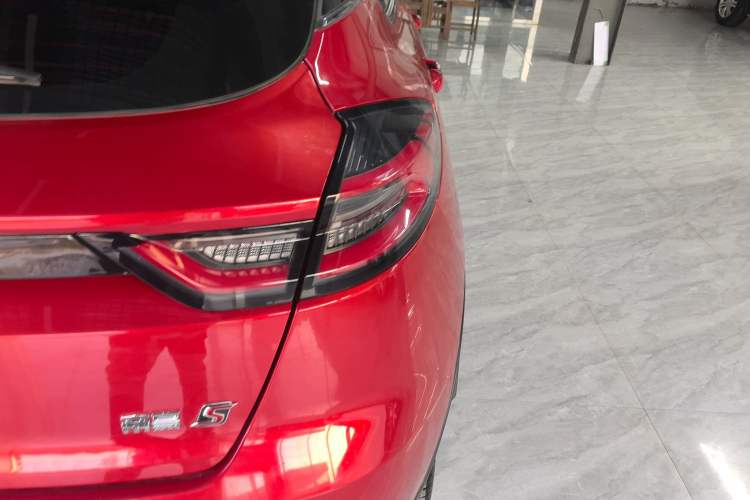 Used Geely Auto Emgrand S 2021 1.4T CVT Prestige Edition Exterior 6