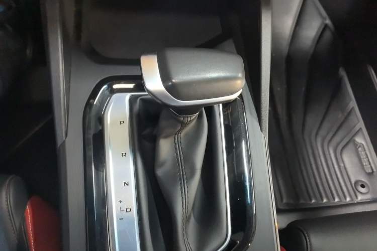 Used Geely Auto Emgrand S 2021 1.4T CVT Prestige Edition Gear Lever