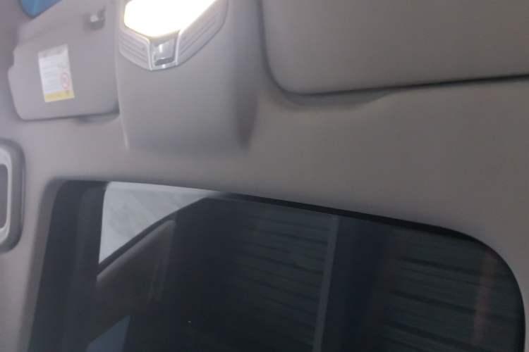 Used Geely Auto Emgrand S 2021 1.4T CVT Prestige Edition Headliner
