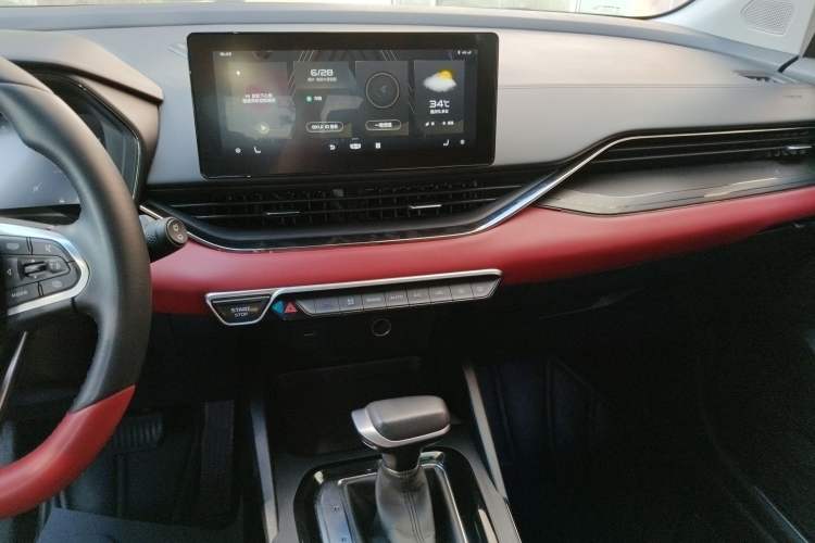 Used Geely Auto Emgrand S 2021 1.4T CVT Flagship Edition Audio And AC Panel