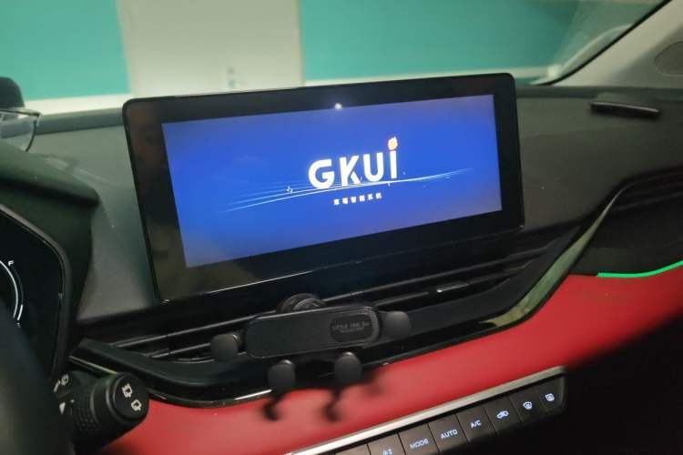 Used Geely Auto Emgrand S 2021 1.4T CVT Prestige Edition Audio And AC Panel