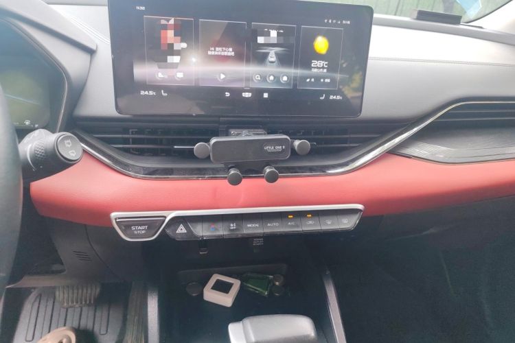 Used Geely Auto Emgrand S 2021 1.4T CVT Prestige Edition Audio And AC Panel
