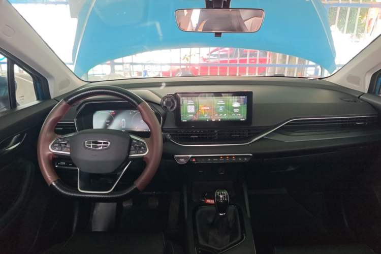 Used Geely Auto Emgrand S 2021 1.4T Manual Comfort Model Center Console