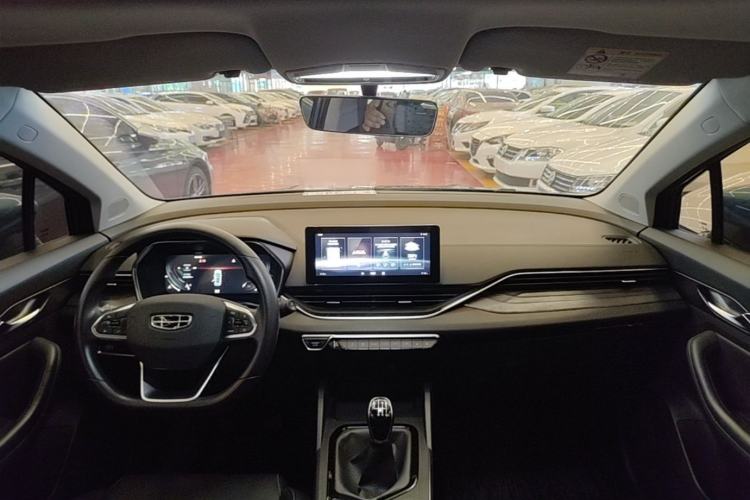 Used Geely Auto Emgrand S 2021 1.4T Manual Comfort Model Center Console