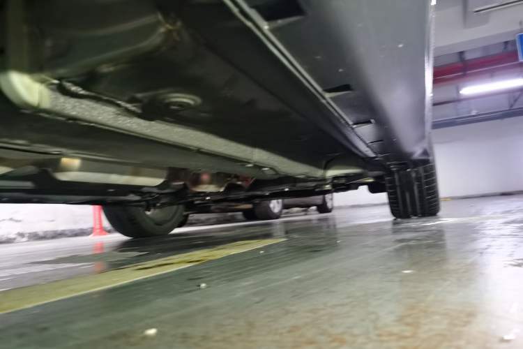 Used Geely Auto Emgrand S 2021 1.4T CVT Flagship Edition Chassis Rear Right