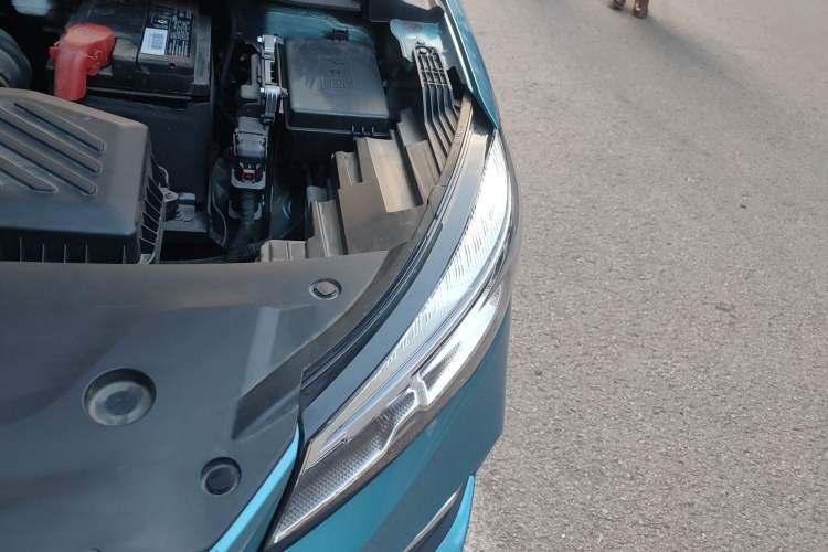 Used Geely Auto Emgrand S 2021 1.4T CVT Prestige Edition Engine Bay Left