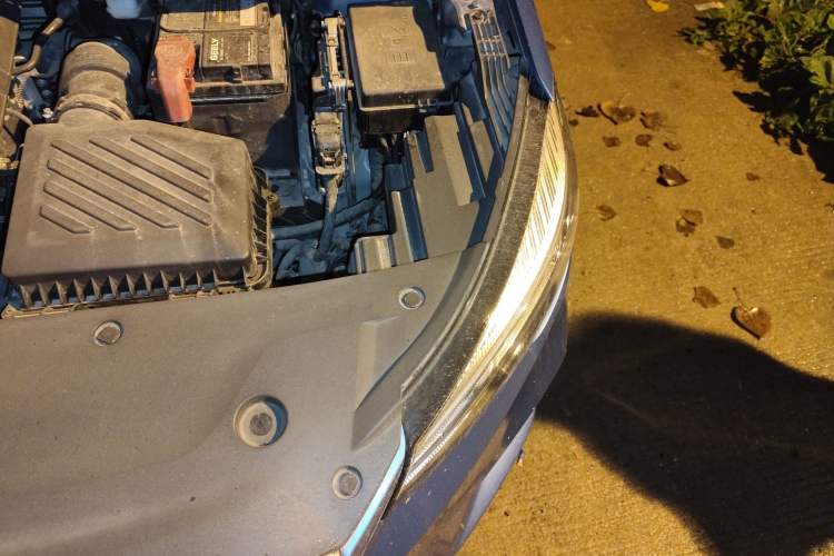 Used Geely Auto Emgrand S 2021 1.4T CVT Flagship Edition Engine Bay Left