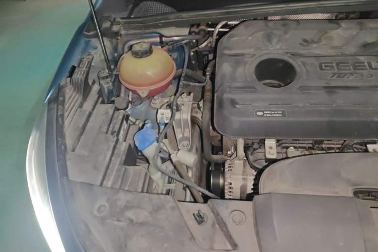 Used Geely Auto Emgrand S 2021 1.4T CVT Prestige Edition Engine Bay Right