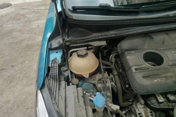 Used Geely Auto Emgrand S 2021 1.4T CVT Luxury Version Engine Bay Right
