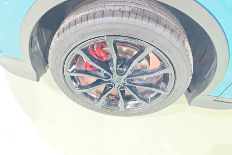 Used Geely Auto Emgrand S 2021 1.4T CVT Prestige Edition Exterior 4