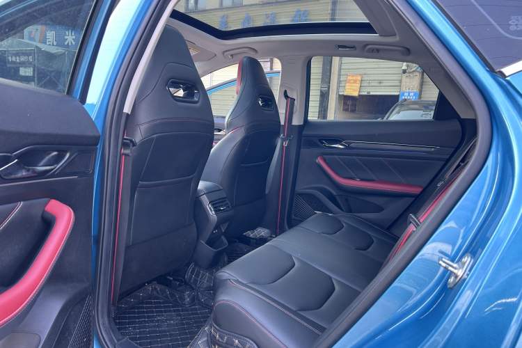Used Geely Auto Emgrand S 2021 1.4T CVT Prestige Edition Exterior 9