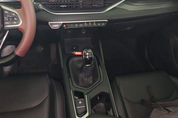 Used Geely Auto Emgrand S 2021 1.4T Manual Comfort Model Gear Lever