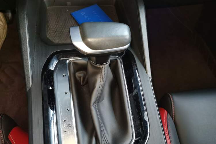 Used Geely Auto Emgrand S 2021 1.4T CVT Flagship Edition Gear Lever