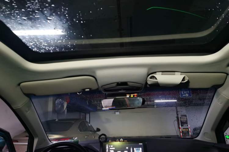 Used Geely Auto Emgrand S 2021 1.4T CVT Flagship Edition Headliner