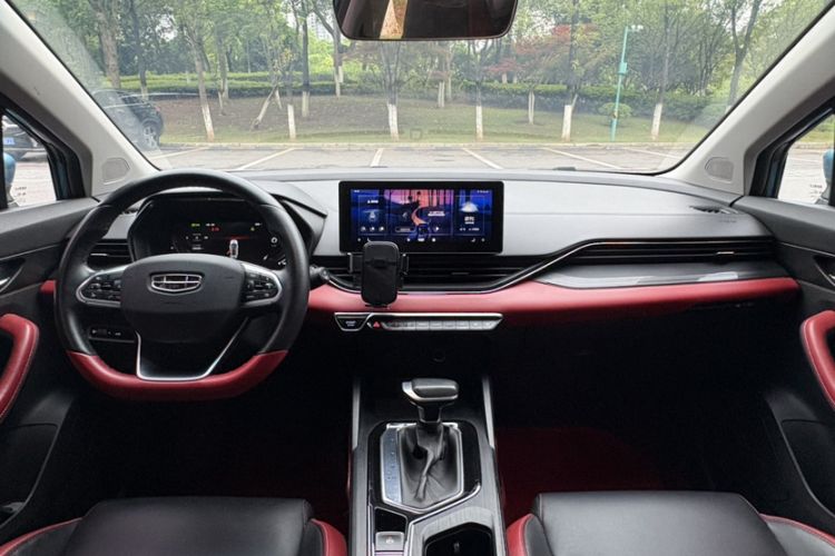 Used Geely Auto Emgrand S 2021 1.4T CVT Prestige Edition Interior 3