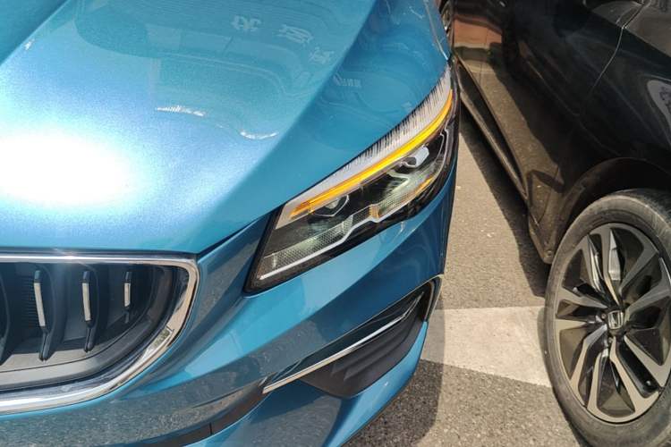 Used Geely Auto Emgrand S 2021 1.4T CVT Prestige Edition Left Front Headlight