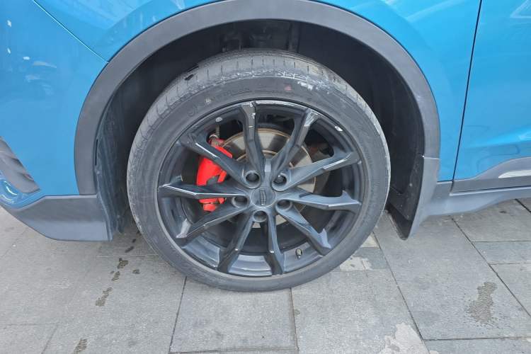 Used Geely Auto Emgrand S 2021 1.4T CVT Prestige Edition Left Front Wheel Hub