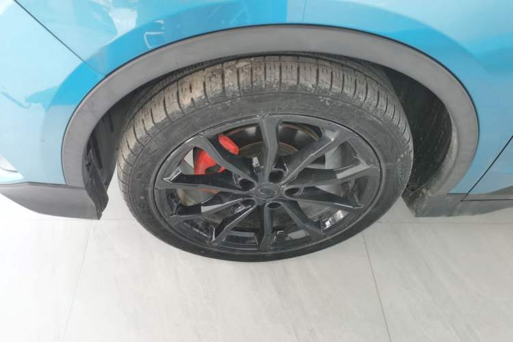Used Geely Auto Emgrand S 2021 1.4T CVT Flagship Edition Left Front Wheel Hub
