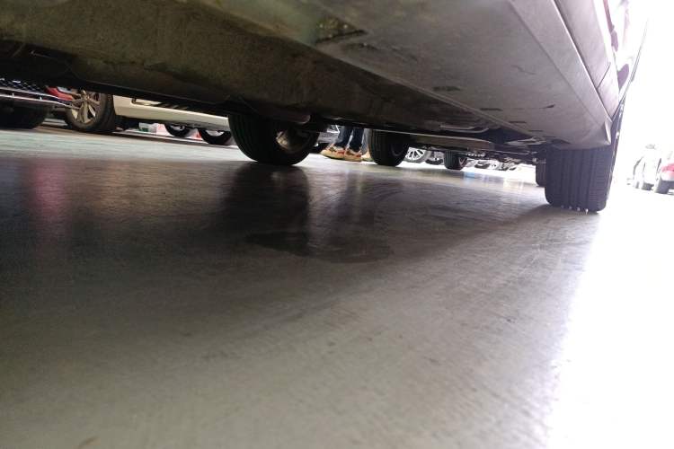 Used Geely Auto Emgrand S 2021 1.4T CVT Prestige Edition Left Side Sill
