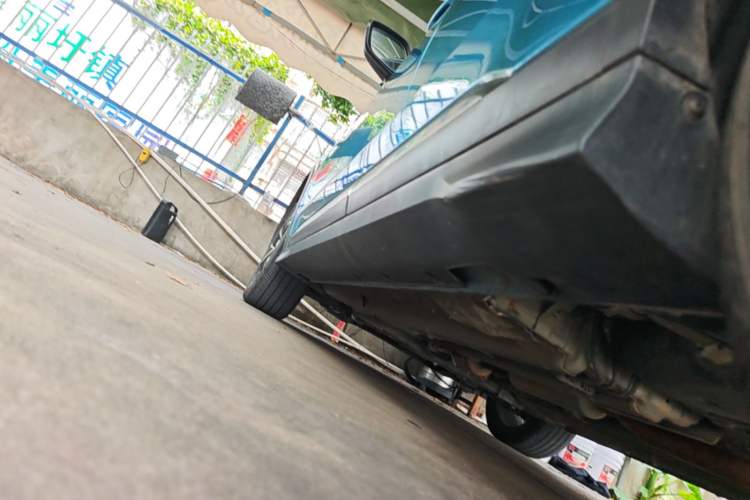 Used Geely Auto Emgrand S 2021 1.4T Manual Comfort Model Left Side Sill