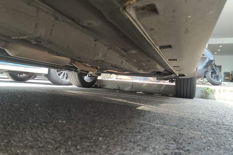 Used Geely Auto Emgrand S 2021 1.4T CVT Prestige Edition Left Side Sill