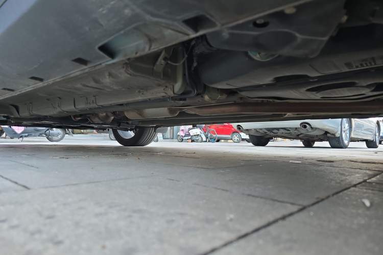 Used Geely Auto Emgrand S 2021 1.4T CVT Prestige Edition Left Side Sill