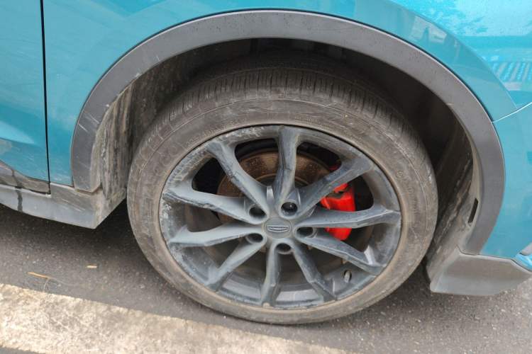 Used Geely Auto Emgrand S 2021 1.4T CVT Luxury Version Right Front Wheel Hub