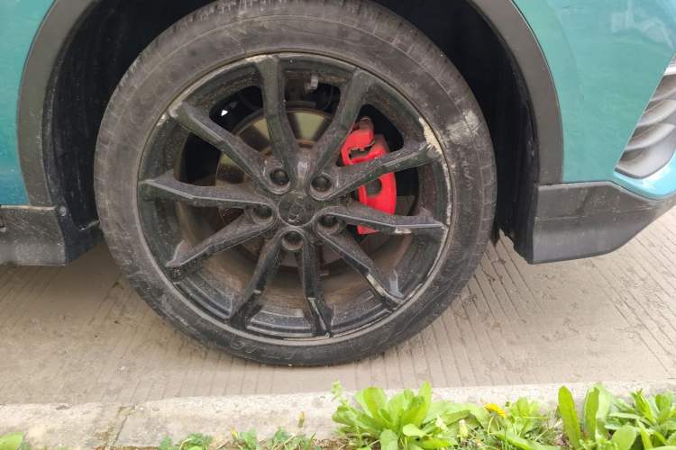 Used Geely Auto Emgrand S 2021 1.4T CVT Prestige Edition Right Front Wheel Hub