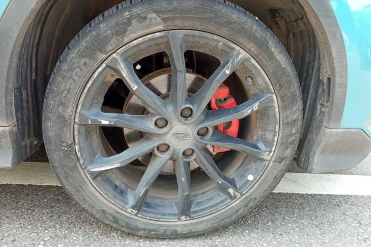 Used Geely Auto Emgrand S 2021 1.4T CVT Prestige Edition Right Front Wheel Hub