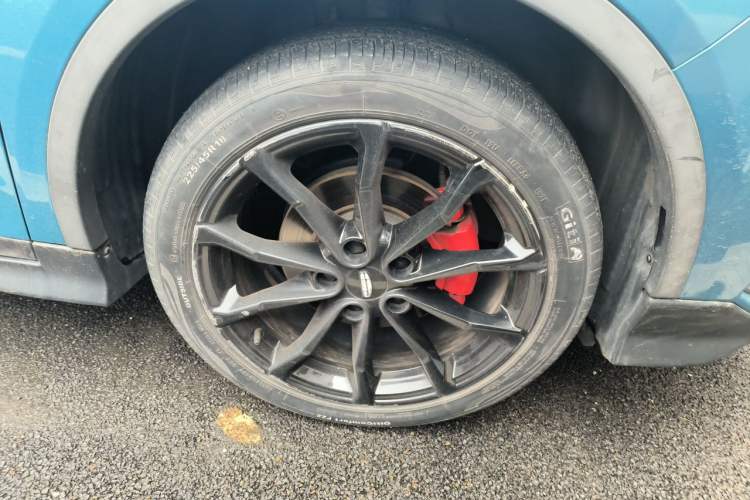 Used Geely Auto Emgrand S 2021 1.4T CVT Prestige Edition Right Front Wheel Hub