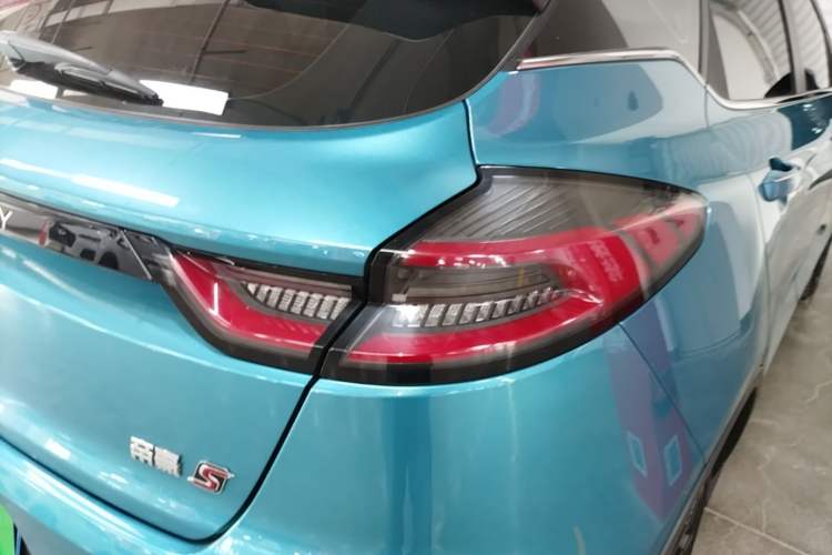 Used Geely Auto Emgrand S 2021 1.4T CVT Flagship Edition Right Rear Taillight