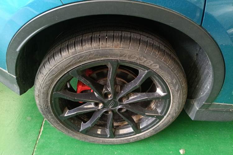 Used Geely Auto Emgrand S 2021 1.4T CVT Prestige Edition Right Rear Wheel Hub