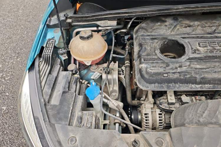 Used Geely Auto Emgrand S 2021 1.4T CVT Flagship Edition Engine Bay Right