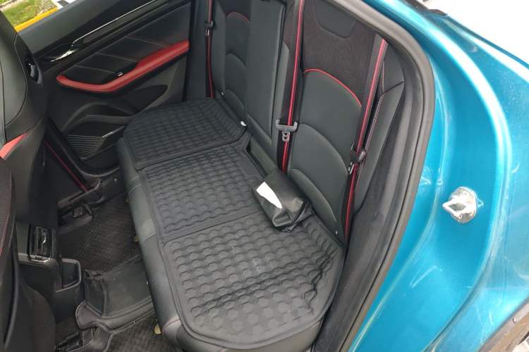 Used Geely Auto Emgrand S 2021 1.4T CVT Flagship Edition Left Rear Seat