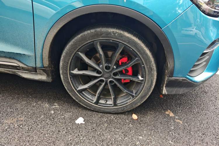 Used Geely Auto Emgrand S 2021 1.4T CVT Flagship Edition Right Front Wheel Hub