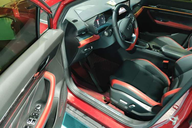 Used Geely Auto Emgrand S 2021 1.4T CVT Prestige Edition Driver Seat