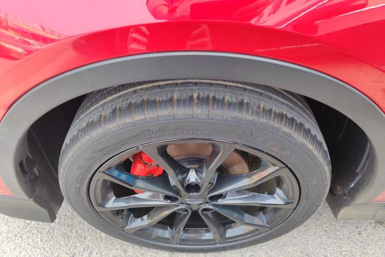 Used Geely Auto Emgrand S 2021 1.4T CVT Prestige Edition Exterior 4