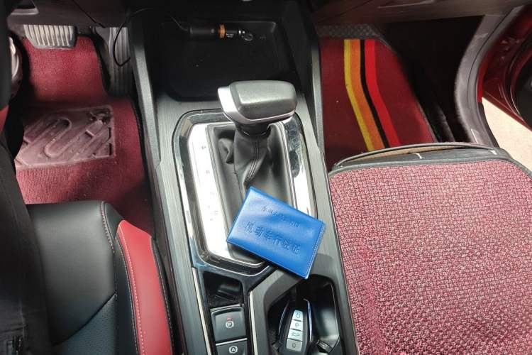 Used Geely Auto Emgrand S 2021 1.4T CVT Luxury Version Gear Lever