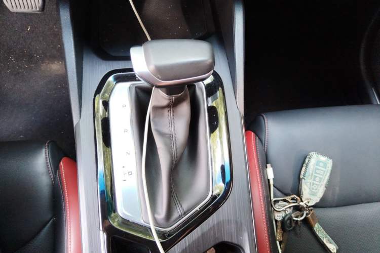 Used Geely Auto Emgrand S 2021 1.4T CVT Prestige Edition Gear Lever